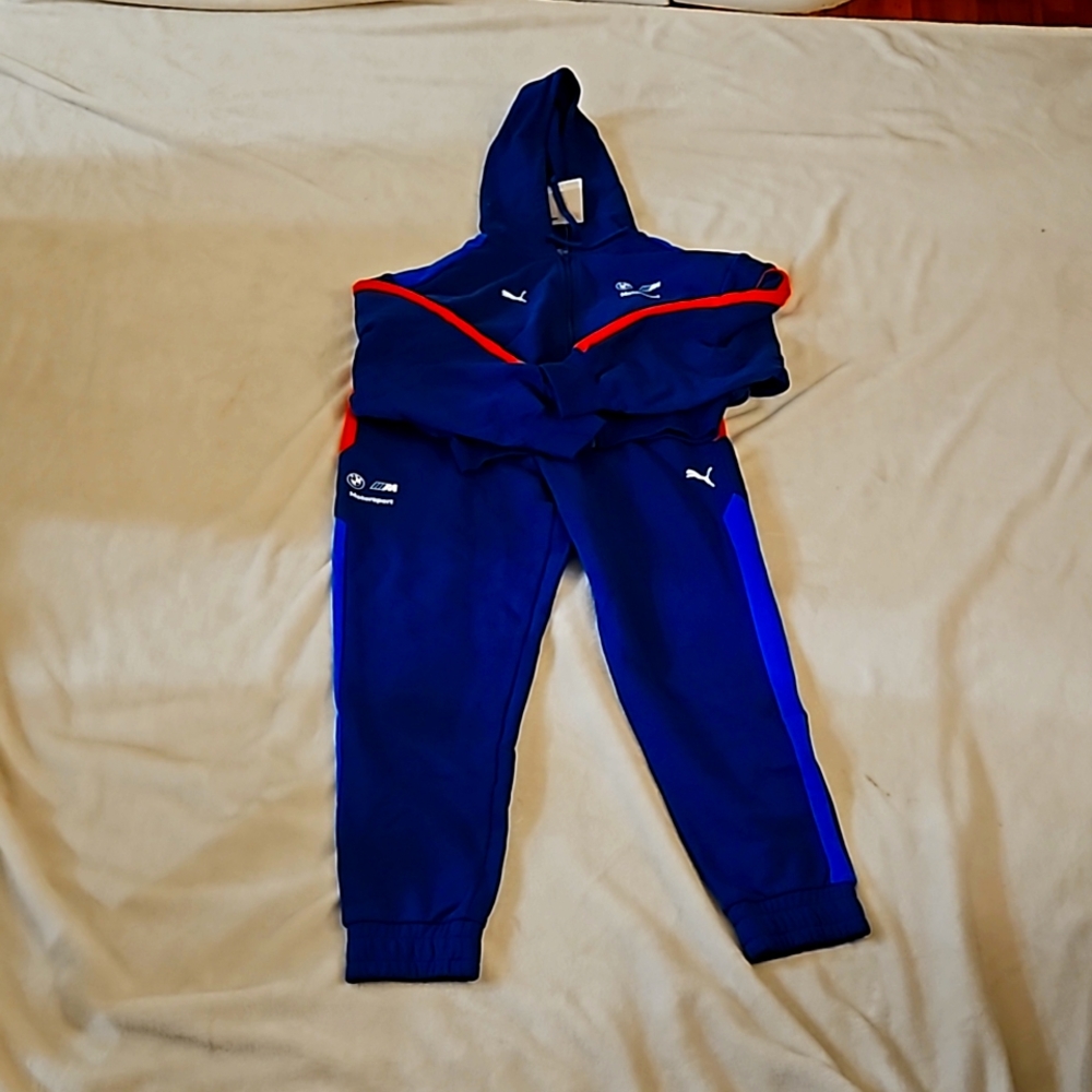 NEW - BMW Motorsport MT7 Women's sweatsuit (2-piece)
